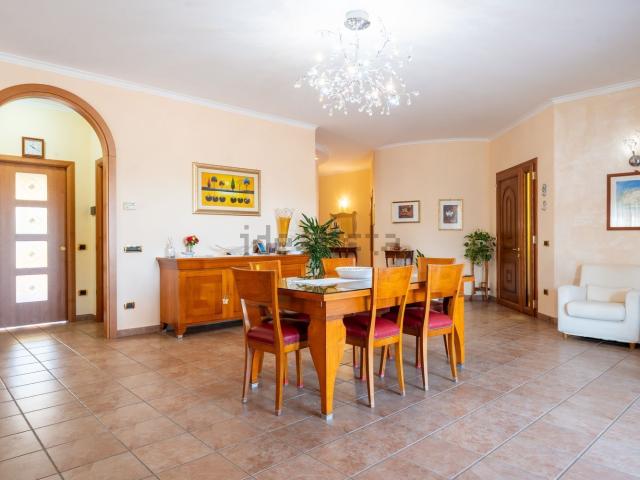 Casa in vendita a Roccaforzata, Taranto