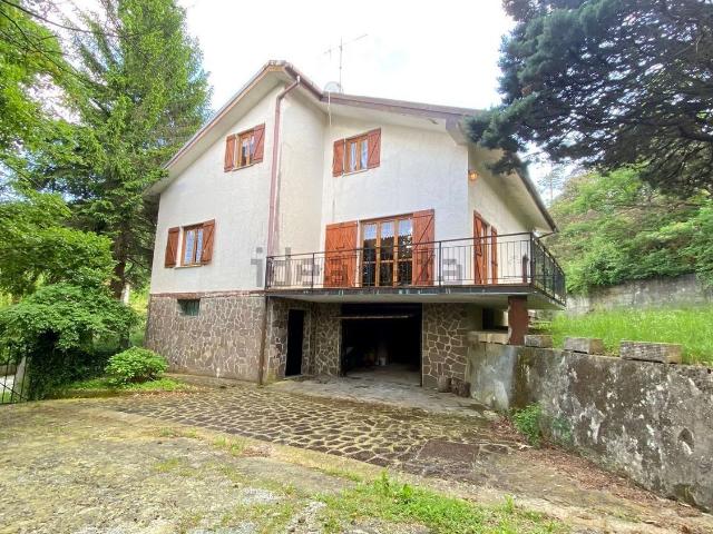 Casa in vendita a Pontinvrea, Liguria