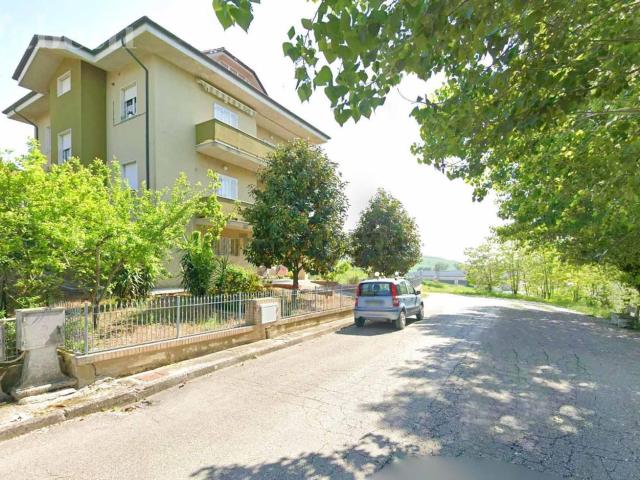 Casa in vendita a Ostra, Ancona