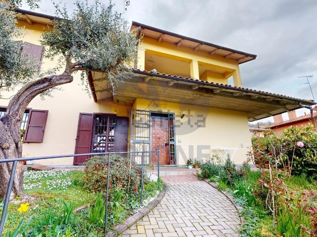 Casa in vendita a Unione dei comuni Valli del Reno, Lavino e Samoggia, Monte San Pietro