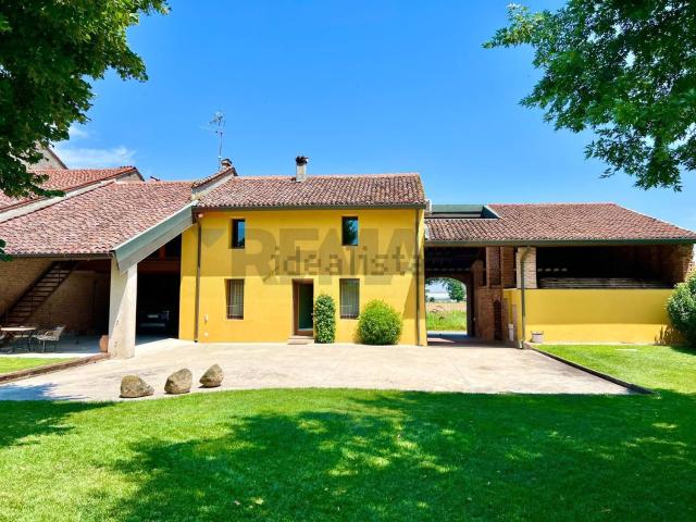 Casa in vendita a Sospiro, Cremona