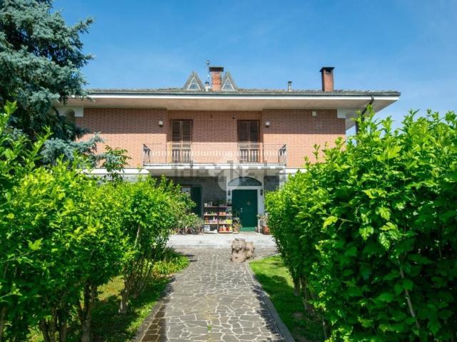 Casa in vendita a Frassineto Po, Alessandria