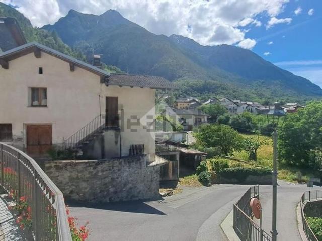 Casa in vendita a Fossal, Saint-Marcel