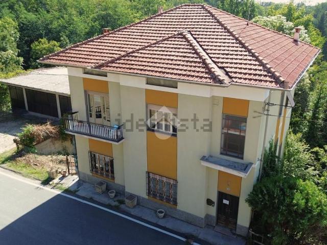 Casa in vendita a Valdilana, Piemonte