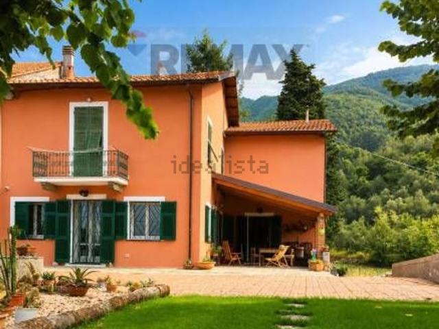Casa in vendita a Calice Al Cornoviglio, Liguria