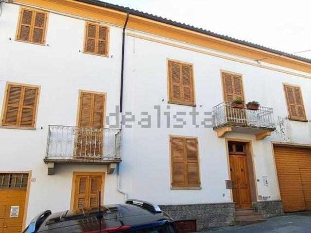 Casa in vendita a Castel Rocchero, Asti