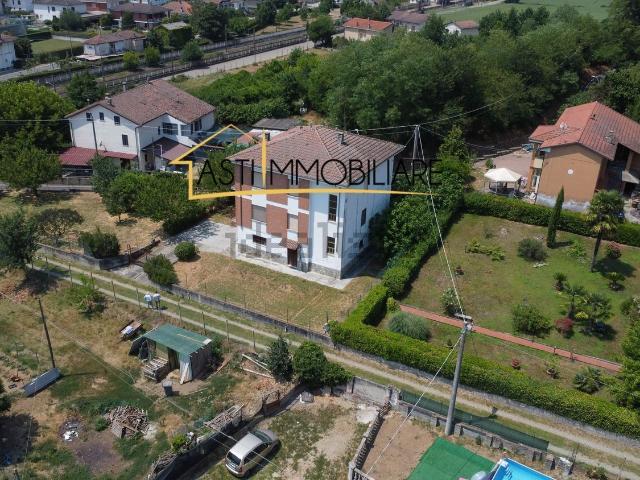 Casa in vendita a Piemonte, Asti