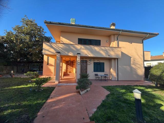 Casa in vendita a Casanova, Terricciola