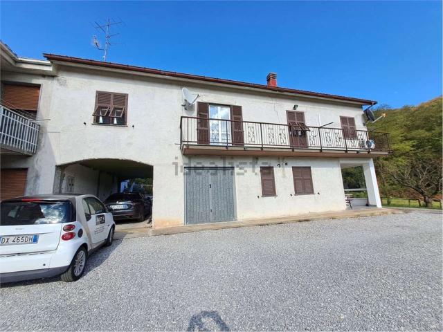 Casa in vendita a Bragno, Cairo Montenotte