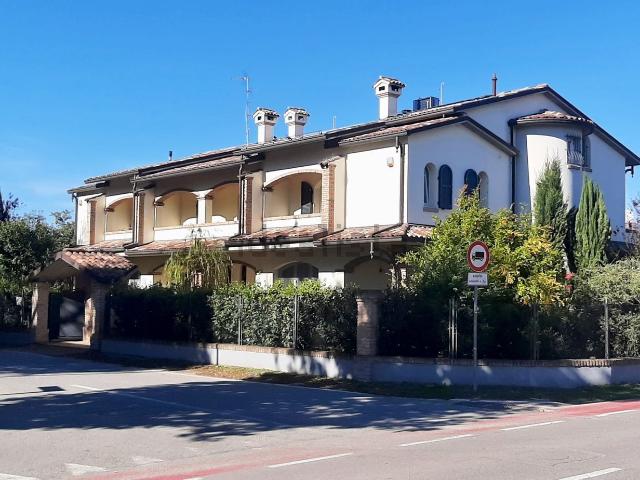Casa in vendita a Unione di Comuni della Romagna Forlivese, Quattro