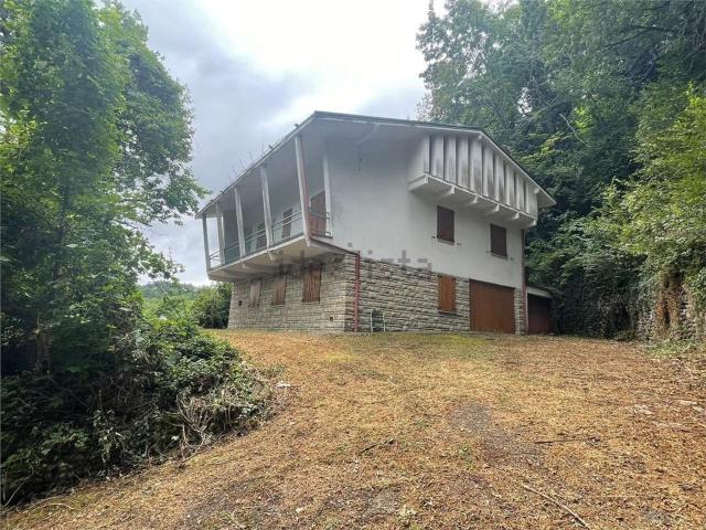 Casa in vendita a Unione dei comuni del Frignano, Serramazzoni