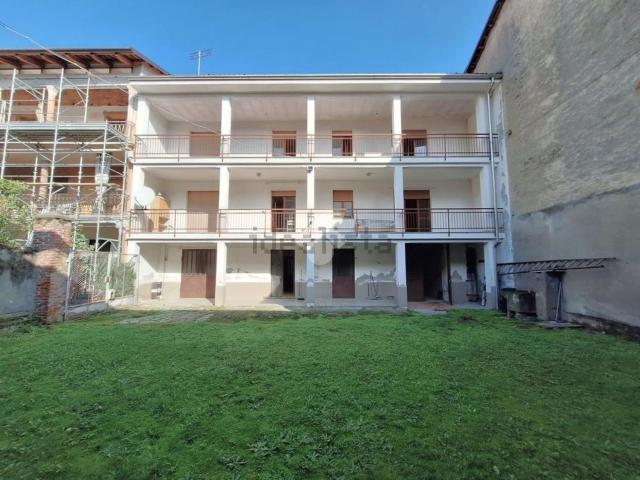 Casa in vendita a Perosa Canavese, Torino