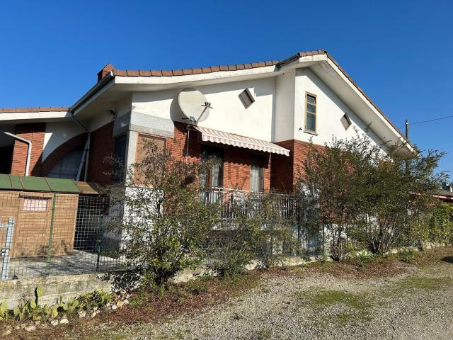 Casa in vendita a Castagnole delle Lanze, Piemonte