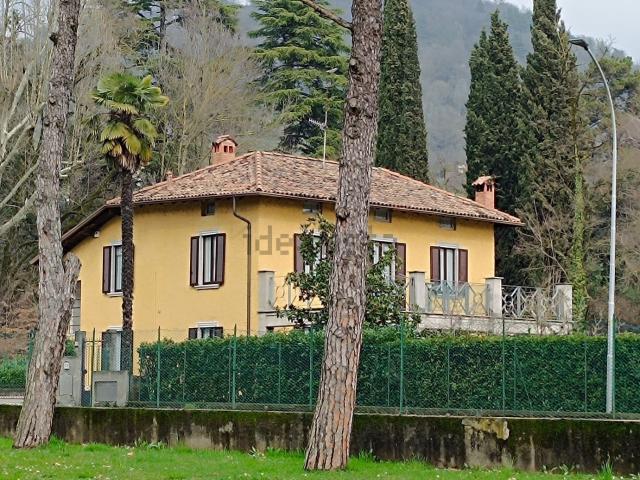 Casa in vendita a Grumello, Alzano Lombardo