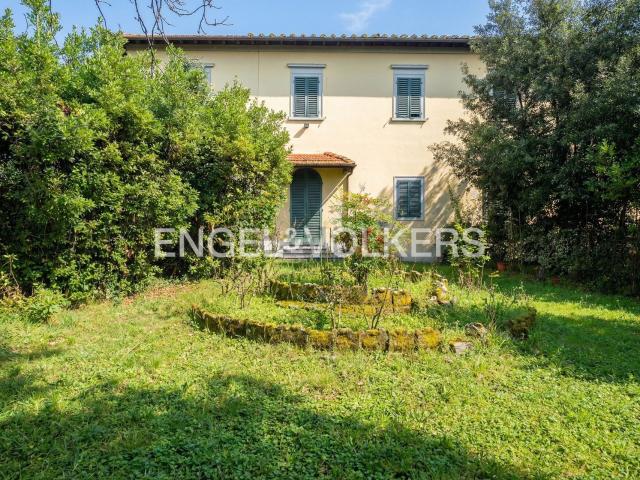 Casa in vendita a Le Fornaci, Pistoia