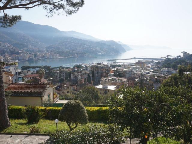 Casa in vendita a San Michele di Pagana, Rapallo