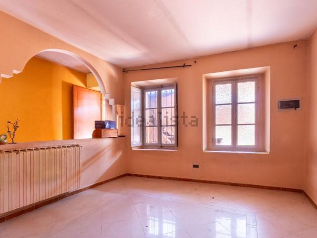 Casa in vendita a Piemonte, Novara