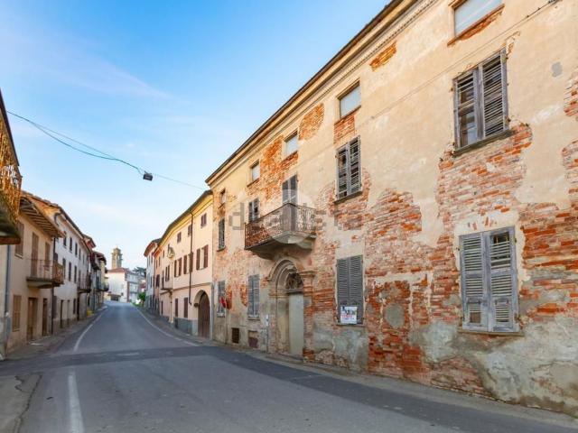 Casa in vendita a Piemonte, Asti