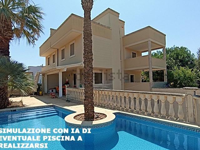 Casa in vendita a Savelletri, Puglia