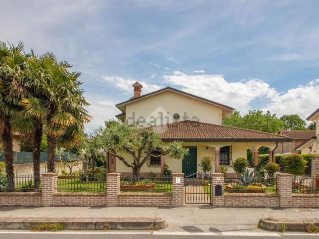 Casa in vendita a Ravenna, Reggio Emilia