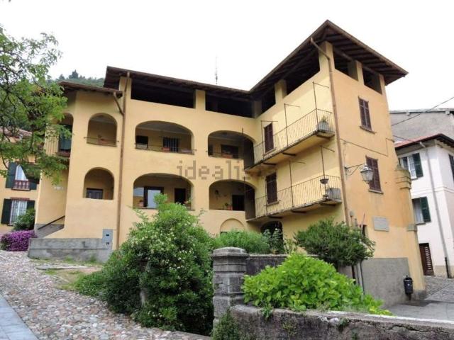 Casa in vendita a Comunità Montana Valli del Verbano, Castello Cabiaglio