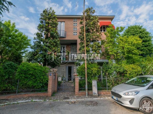 Casa in vendita a Crocetta-San Lazzaro-Modena Est, Modena