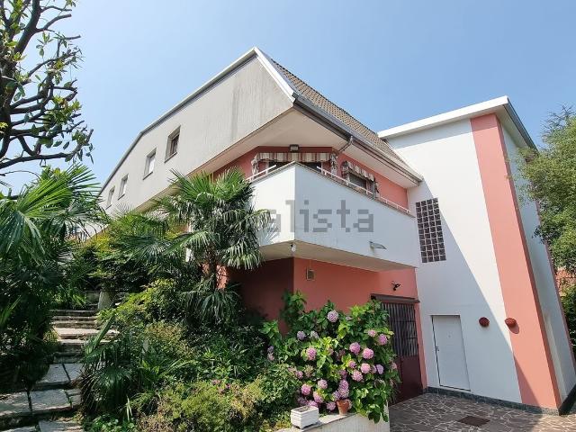 Casa in vendita a Sant'Albino, Monza