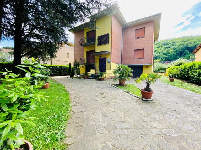 Casa in vendita a Bagni Di Lucca Ponte, Toscana