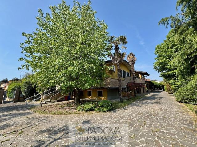 Casa in vendita a Piove Di Sacco, Veneto