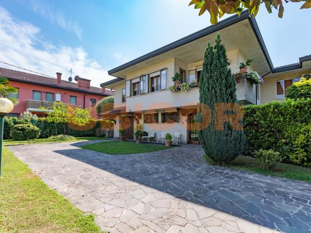 Casa in vendita a San Vincenzo, Casalserugo