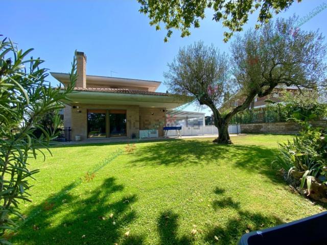 Casa in vendita a Olgiata, Roma Capitale