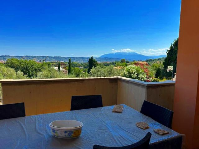 Casa in vendita a Pescara Colli, Pescara