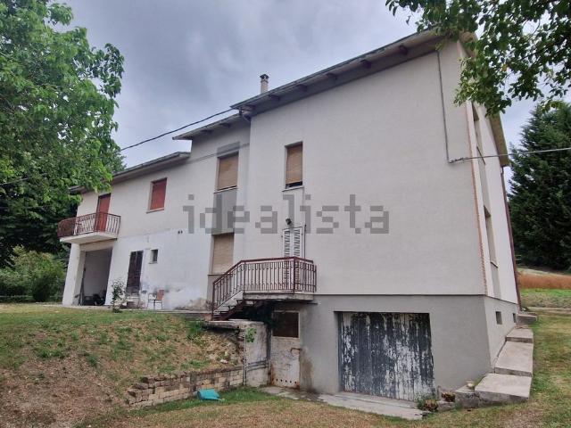 Casa in vendita a Colli al Metauro, Marche