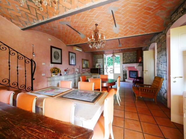 Casa in vendita a Unione dei comuni del Distretto Ceramico, Prignano Sulla Secchia