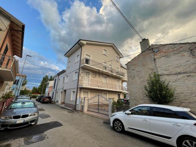 Casa in vendita a Marche, Macerata