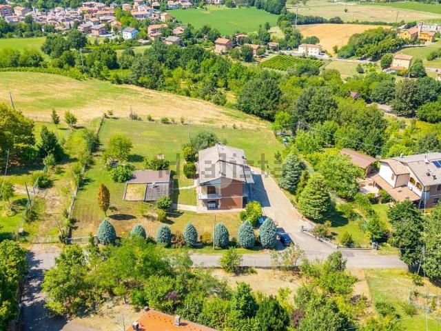 Casa in vendita a Tresinaro - Secchia, Re
