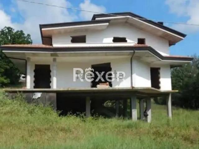 Casa in vendita a Torrice, Frosinone