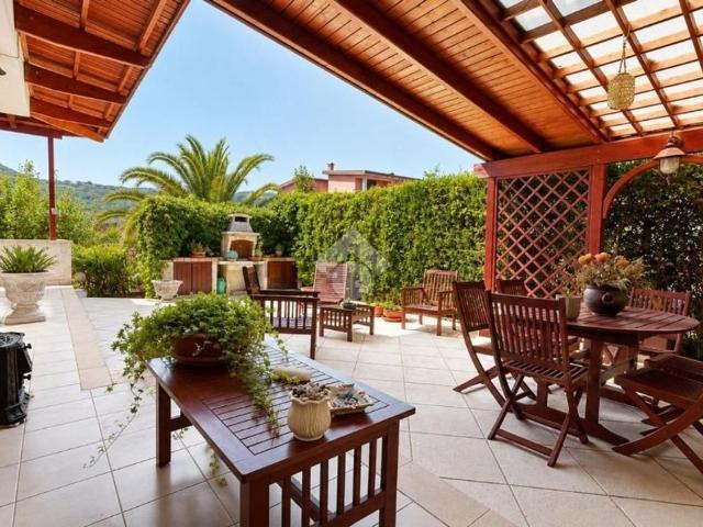 Casa in vendita a Calabria, Cosenza