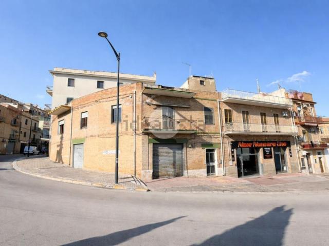 Casa in vendita a Lucera, Foggia
