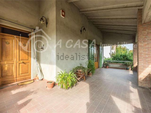 Casa in vendita a Roccabianca, Reggio Emilia