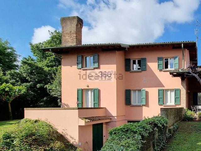 Casa in vendita a Villa, Passirano