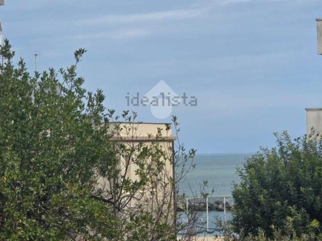 Casa in vendita a Rimini, Reggio Emilia