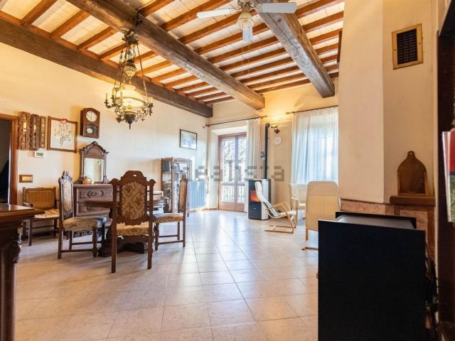 Casa in vendita a San Faustino-Madonnina-Quattroville, Modena
