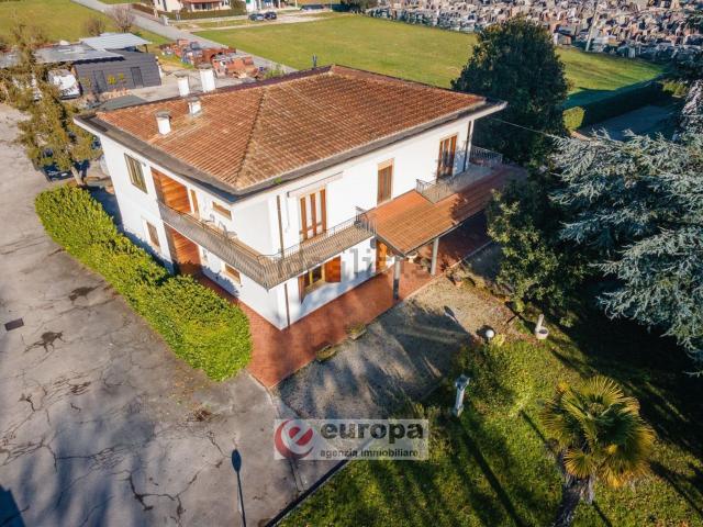 Casa in vendita a Ospedaletto, Vicenza