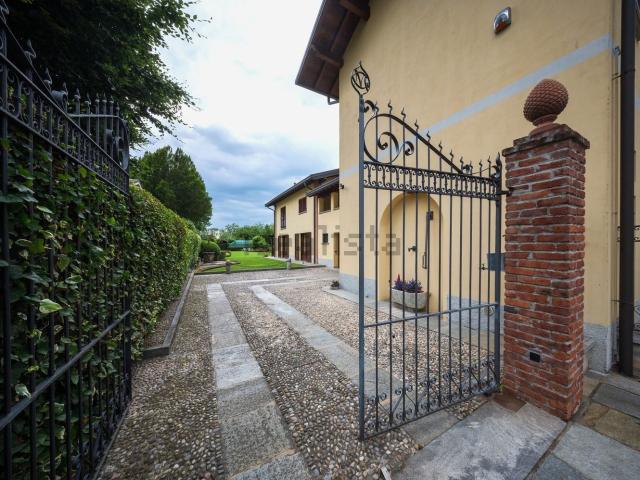 Casa in vendita a Robecchetto, Robecchetto Con Induno