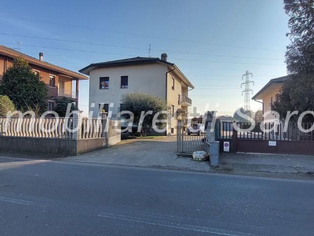 Casa in vendita a Turate, Lombardia
