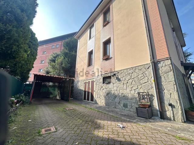 Casa in vendita a Modena, San Faustino