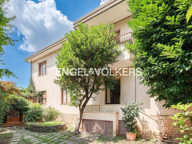 Casa in vendita a San Carlo, Seregno