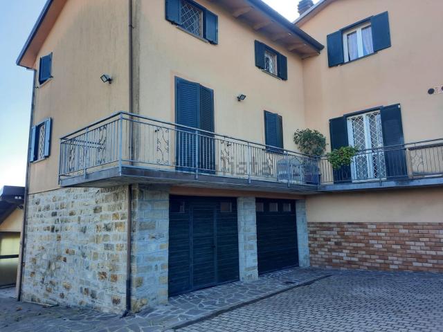 Casa in vendita a Unione dei comuni del Frignano, Serramazzoni