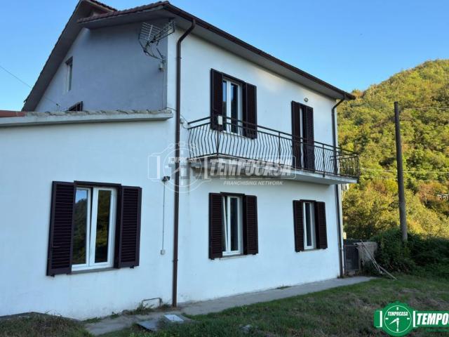 Casa in vendita a Valle Ombrosa, Fivizzano